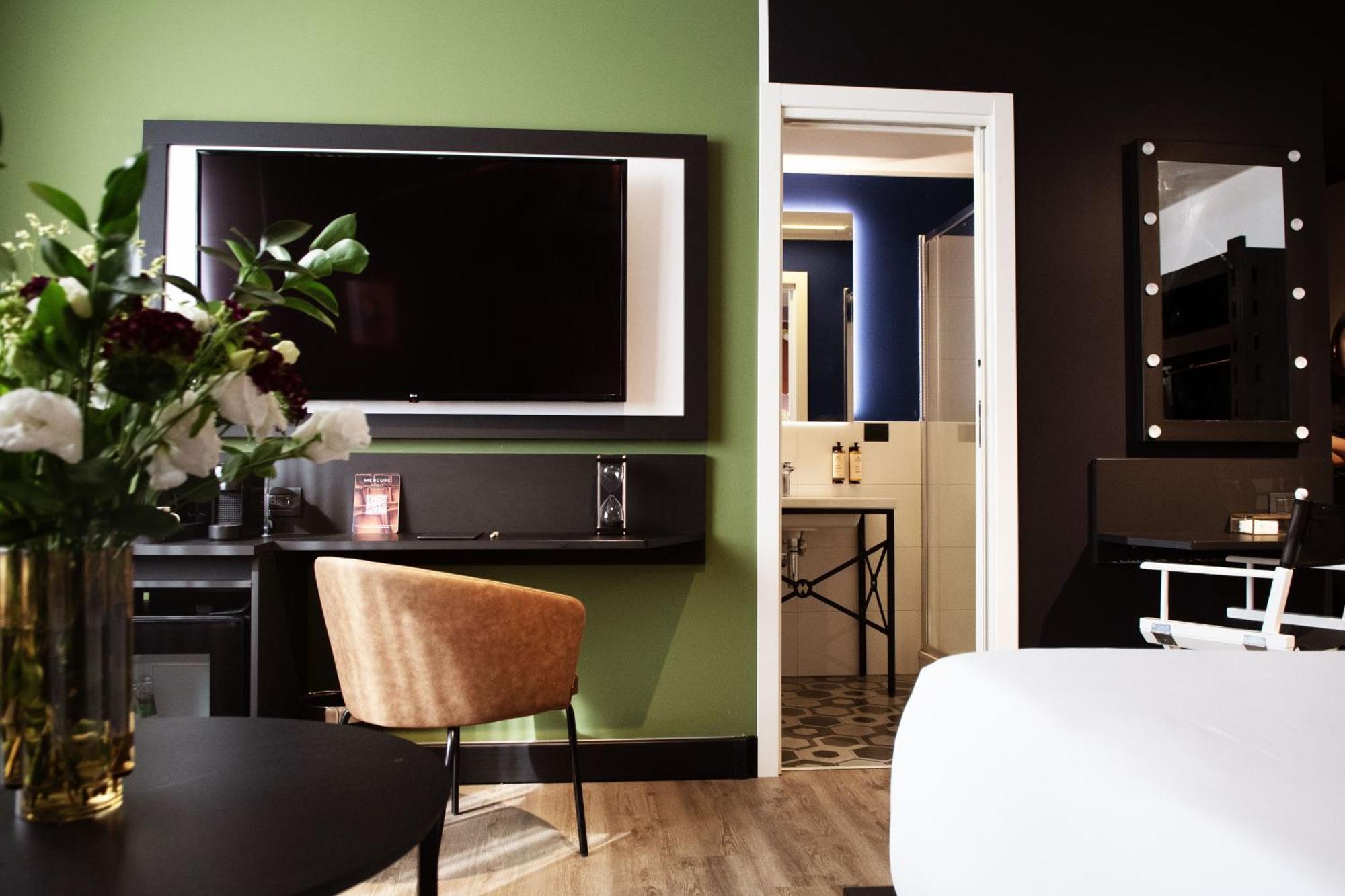 Hotel Mercure Cinecitta Rome