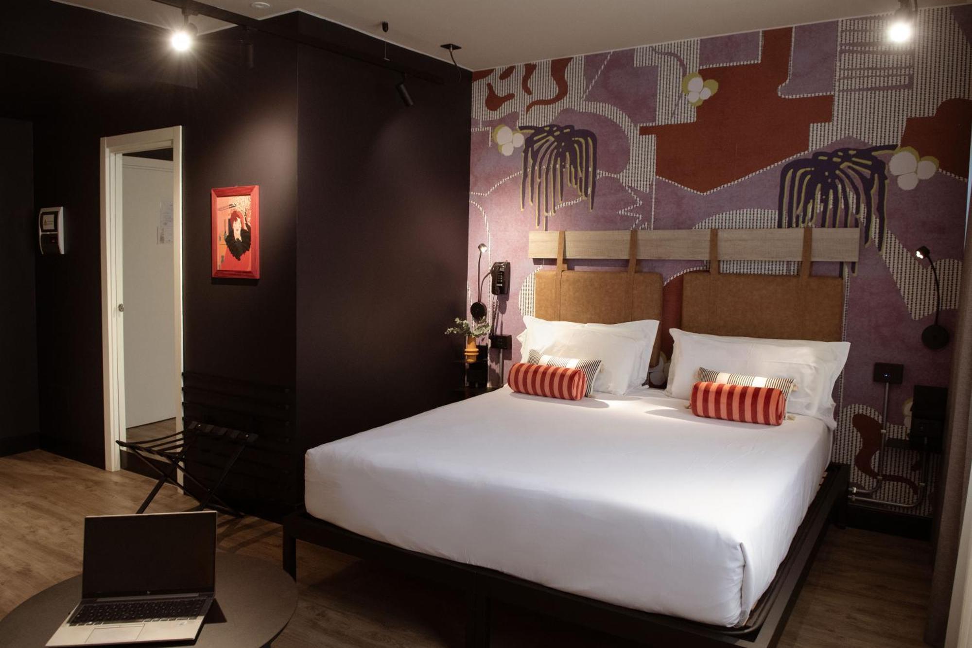 Hotel Mercure Cinecitta 4*