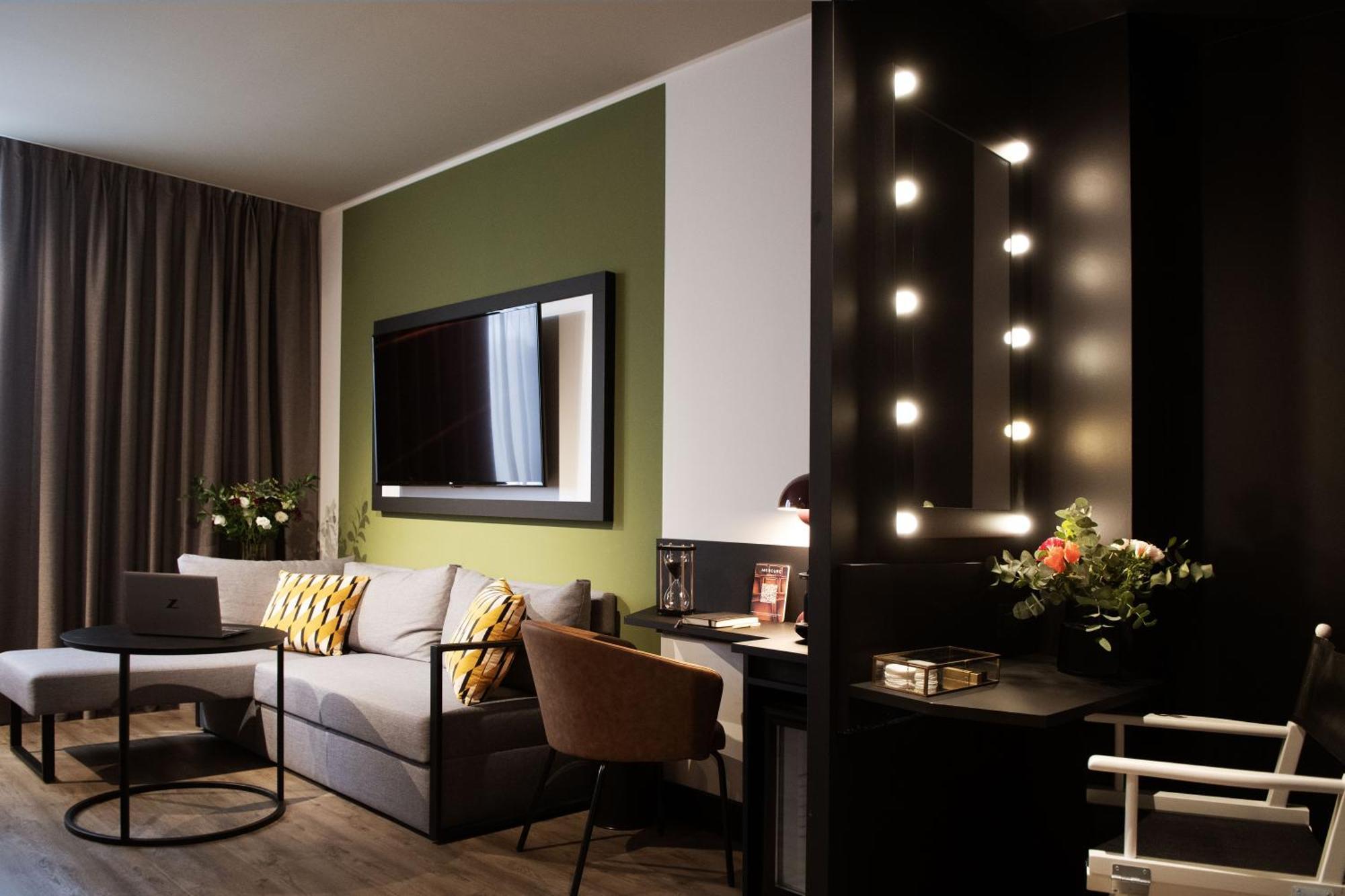 Mercure Cinecitta 4*