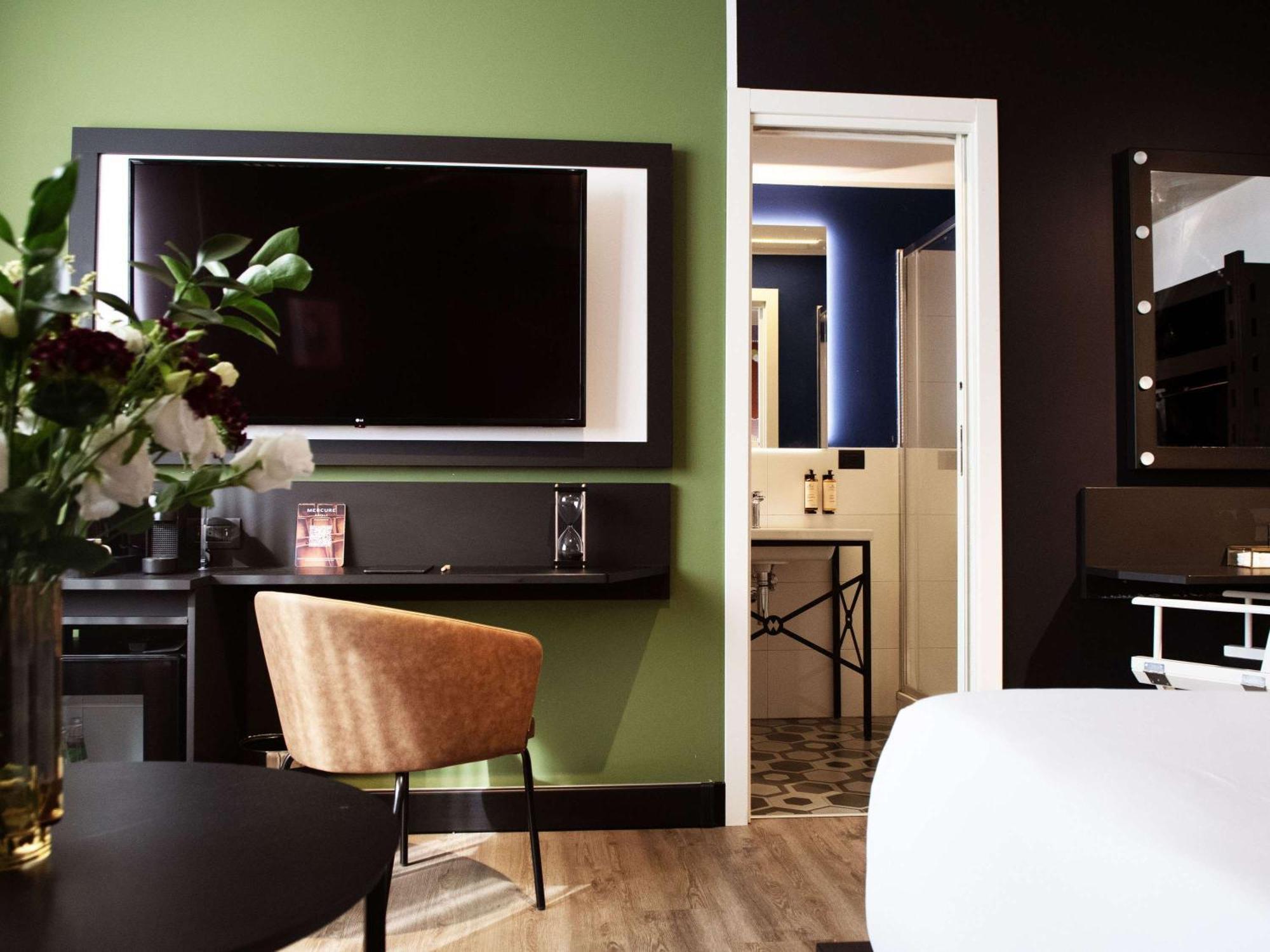 Mercure Cinecitta Hotel