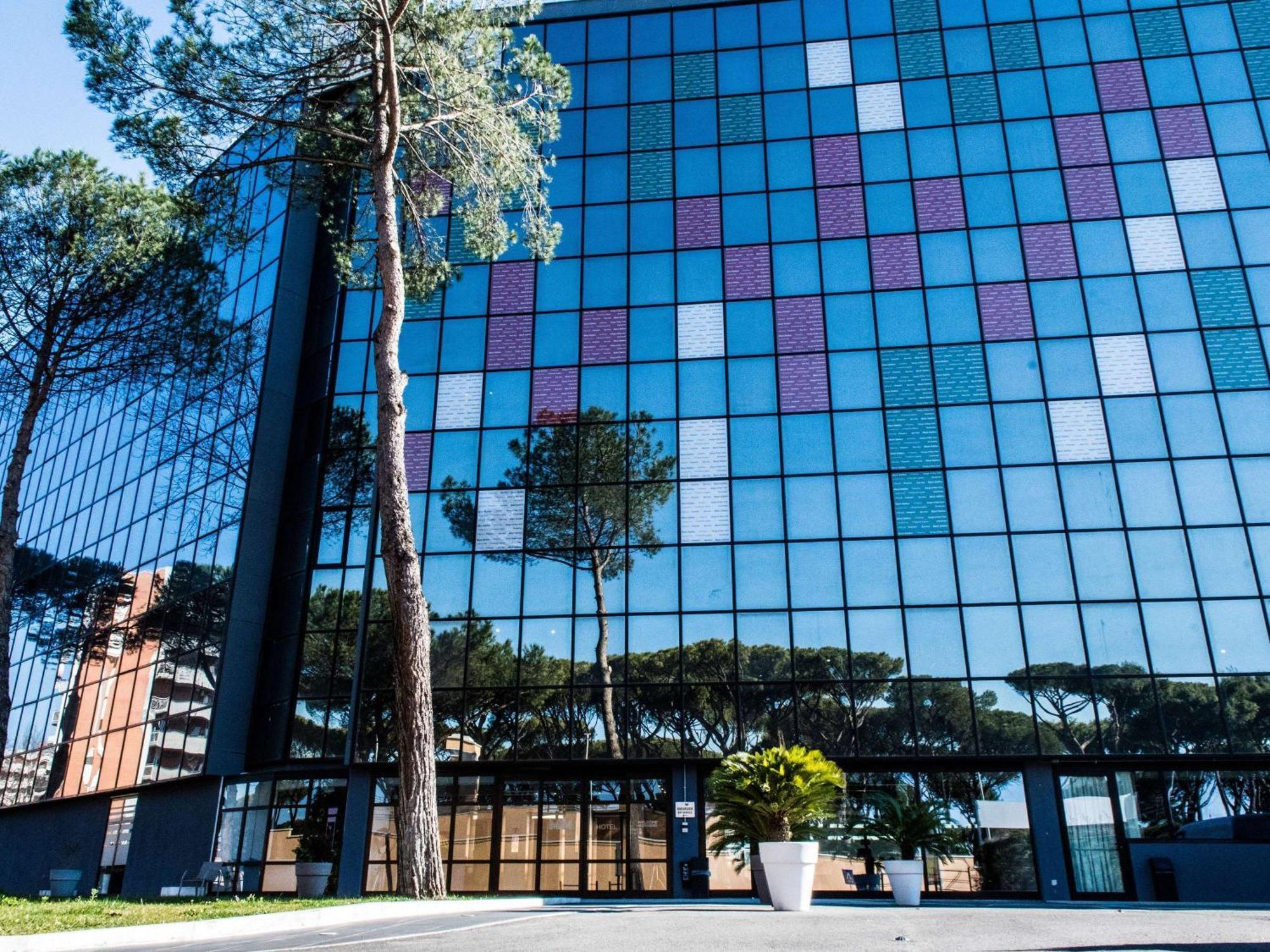 Mercure Cinecitta Hotel